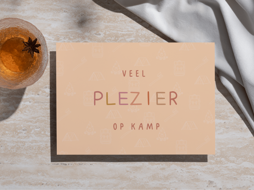 Wenskaart 'Op kamp'